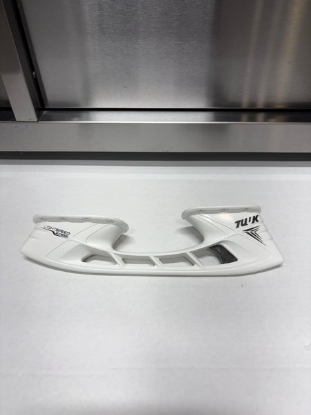 Left TUUK Lightspeed EDGE Holder Senior Size 272mm (New) QMJHL Pro Stock