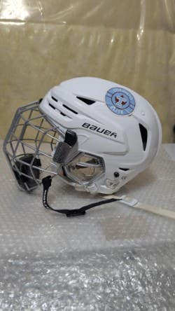 Medium Bauer Re-Akt 85 Helmet (Used)