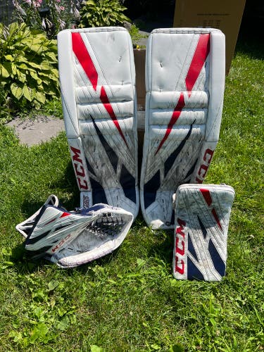 34" 2019 CCM Extreme Flex 4 Regular Goalie Full Set (Used)