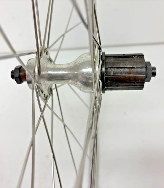 Mavic CXP 33 32-Spoke Silver Aluminum 700C Road Bike Rear Wheel
