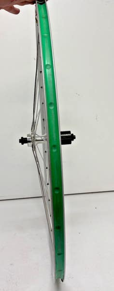Mavic CXP 33 32-Spoke Silver Aluminum 700C Road Bike Rear Wheel