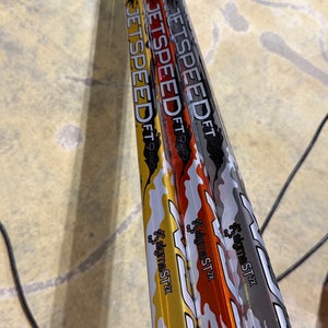 Senior CCM  FT9 PRo JetSpeed Right Handed Hockey Stick P29 75 Flex (New)