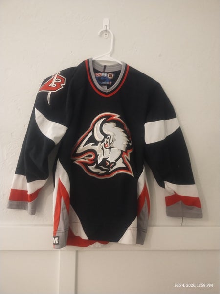 Vintage Buffalo Sabres CCM NHL Hockey Jersey Size Large Black Goathead 90s