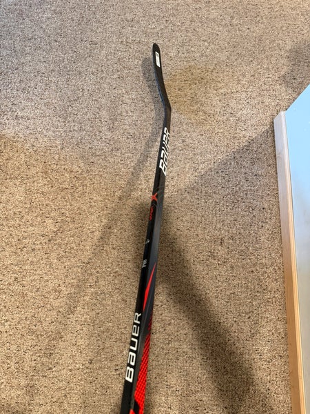 Senior Bauer Vapor Hyperlite Left Hand Hockey Stick P88 87 Flex (New)