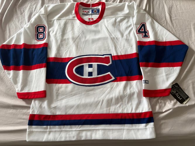 NHL Montreal Canadiens #84 Latendresse vintage CCM hockey jersey - with tag size M