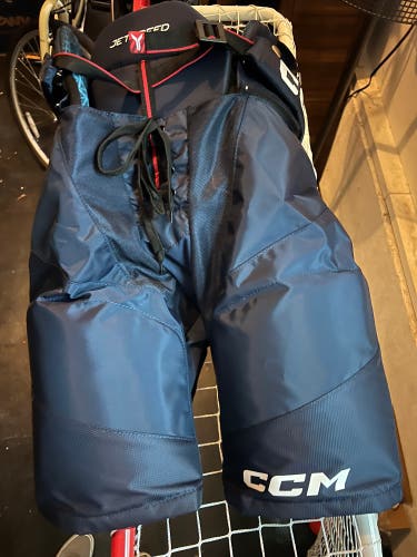 Senior Medium CCM JetSpeed Hockey Pants (Used-Like New)