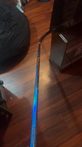 Senior Bauer Nexus Sync Left Hand Hockey Stick P92 77 Flex (Used)