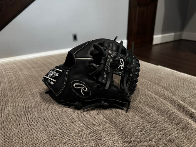 Rawlings Gamer Series RH Baseball Glove 10.5" (Used)