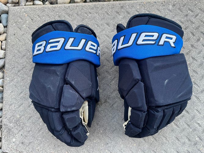 Bauer Supreme Mach Gloves 15" Pro Stock (Used)