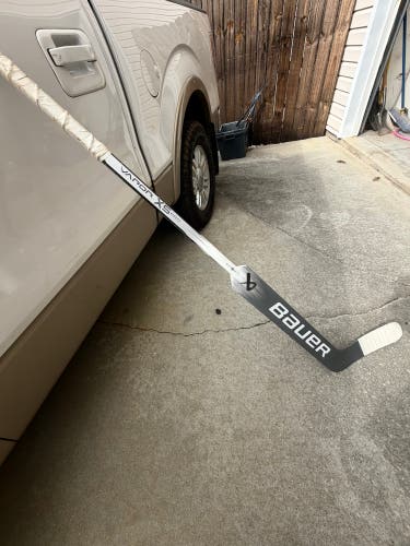 Senior Bauer Vapor X5 Pro Regular Goalie Stick 26" Paddle (Used)
