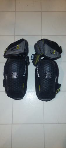 Junior Large Sher-Wood Rekker RE1 Elbow Pads (Used)