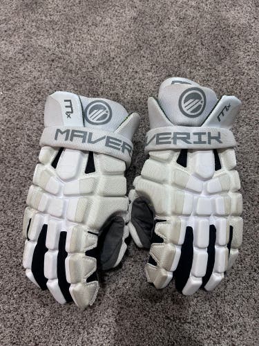 Maverik MX Lacrosse Gloves (Used)