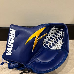 Vaughn V10 XP Glove 90 degree break *Brand New* (Adam Manji - Pro Return)