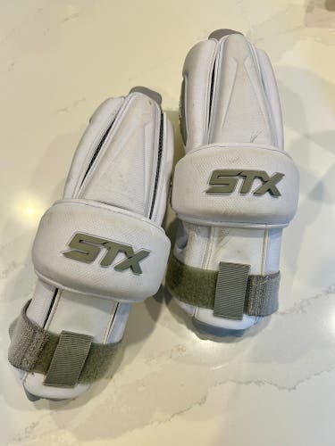 Medium Adult STX Stallion 1k Arm Pads (Used)