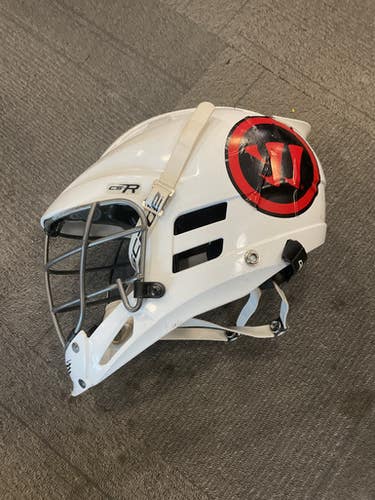 Used Cascade CS-R YOUTH Lacrosse Helmet White One Size 11614-S000234626