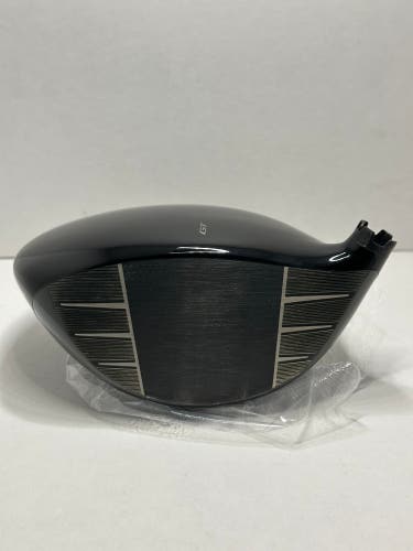 Men's Titleist GT2 Right Handed 1 Wood Driver 10° Loft (New) no headcover