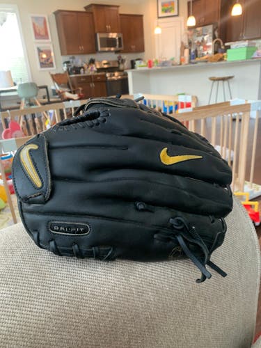 2004 left handed Outfield LH Nike Pro Gold Baseball Glove 12.75" (Used)