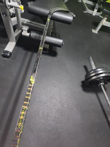 Junior Bauer AG5NT Left Hand Hockey Stick 40 Flex