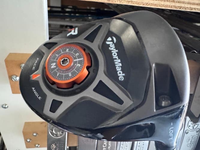 TaylorMade r1 10.5 Driver with Aldila RIP Phenom 55 Regular Flex 2201
