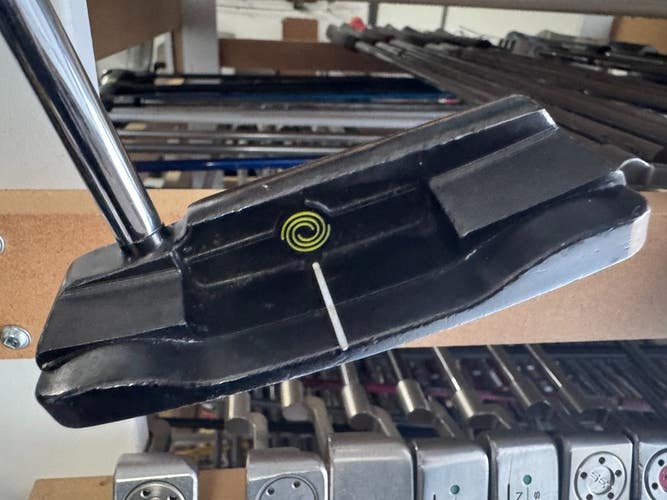 Odyssey Metal X Milled 1w 33-inch Blade Putter 2203