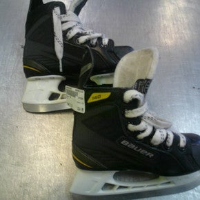 Used Bauer 140 Youth Hockey Skate Youth 11.0 11339-S000201029
