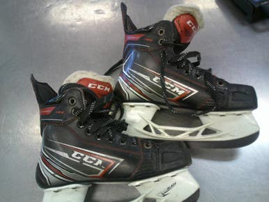 Used CCM JETSPEED VIBE Junior Hockey Skate Junior 03.5 11339-S000201026