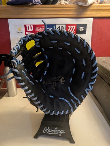 First Base RH Rawlings Renegade Baseball Glove 12.5" (Used)