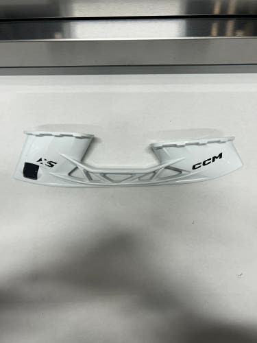 Right CCM XS Holder Senior Size 271mm (New) WHL Pro Stock