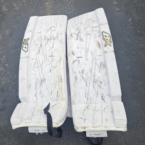 32" Brian's Sub Zero Goalie Leg Pads (Used)
