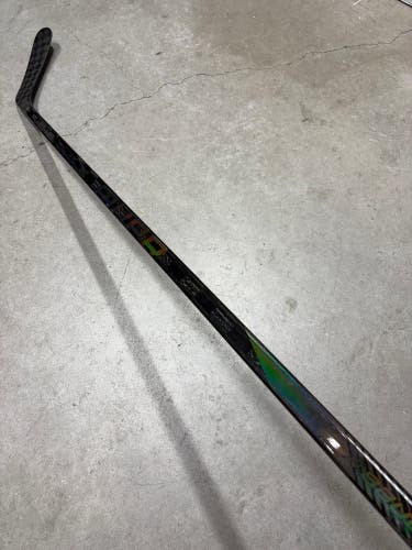77 Flex P92M Senior Bauer Nexus Sync Right Hand Hockey Stick Pro Stock (Used)