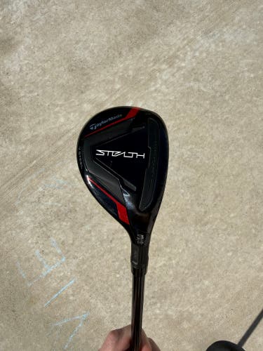 Men's 2022 TaylorMade Stealth Rescue Right Handed Hybrid Stiff Flex 3H Graphite Shaft (Used)