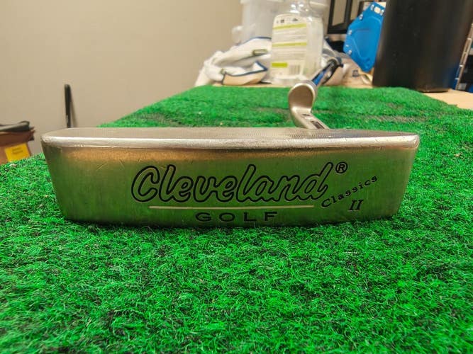 Cleveland Classics II 304 soft steel blade putter 35 Inch Winn Grip