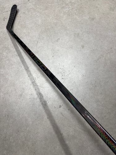 77 Flex P92 Senior Bauer Nexus Sync Right Hand Hockey Stick Pro Stock (Used)