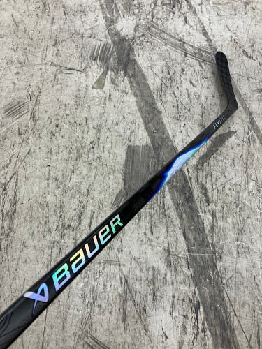 Senior Bauer Vapor Flylite Hockey Stick Left Hand P92 77 Flex (Used)