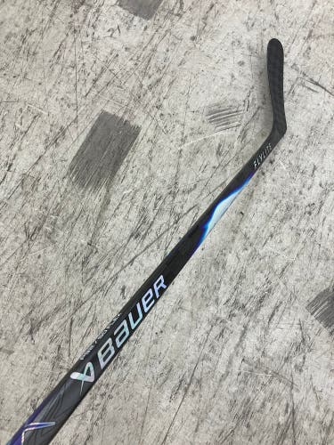 Junior Bauer Vapor Flylite Hockey Stick Left Handed P92 50 Flex (Used)