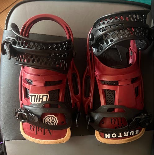 Men's Medium Burton Malavita EST Snowboard Bindings All Mountain (Used)