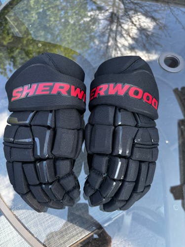 Sher-Wood Code Encrypt 1 Gloves 13" NJ Devils Team Stock (Used)