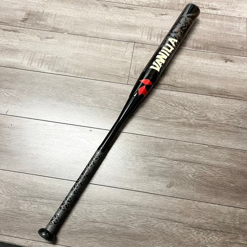 NEW-DISPLAY MODEL | 2026 DeMarini Jason Magnum Vanilla Gorilla 34"/25 oz USSSA 12" Slowpitch Bat