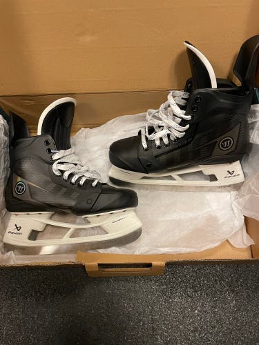 UNRELEASED Warrior Alpha Pro Hockey Skates Regular Width Size 8 used