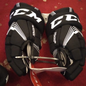 CCM Tacks 3092 Gloves 11" (New)