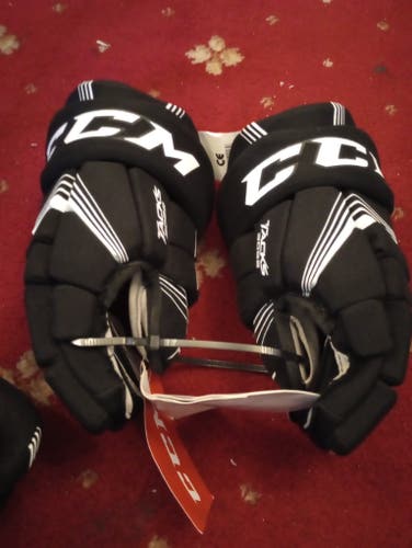 CCM Tacks 3092 Gloves 11" (New)