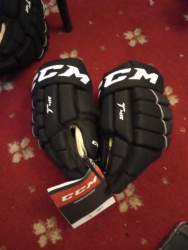 CCM Tacks 4 Roll Gloves 11" (New)