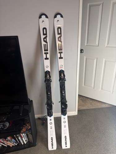Unisex 2024 Racing 158 cm HEAD WC Rebels Team Race Skis With Bindings Max Din 11 (Used)