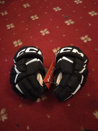 CCM JetSpeed FT680 Gloves 11" (New)