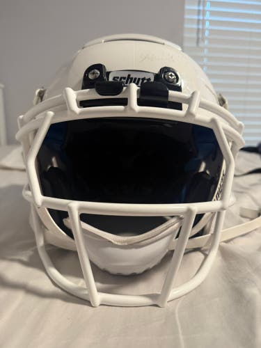 Adult Large Schutt F7 VTD Helmet (Used)