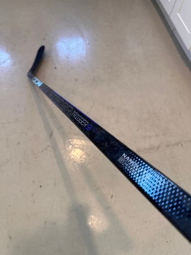 Senior CCM Ribcor Trigger 9 Pro Right Handed Hockey Stick P92M 85 Flex Pro Stock (Used)
