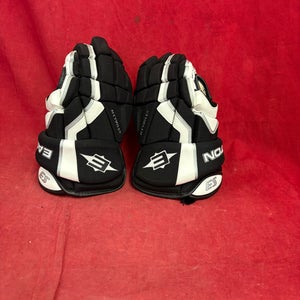Hockey Gloves: Easton Stealth CX Senior Hockey Gloves. Size: 12”/31cm