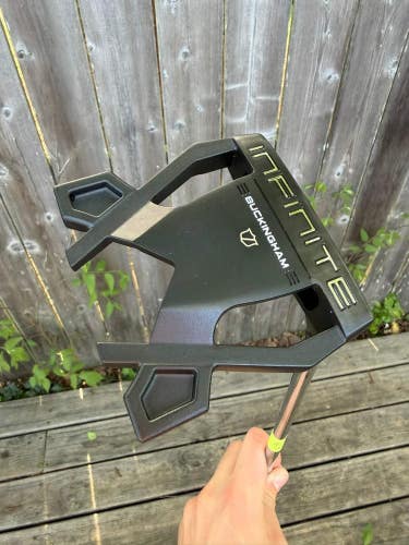 Wilson Staff 2024 Infinite Buckingham Putter 34 NICE