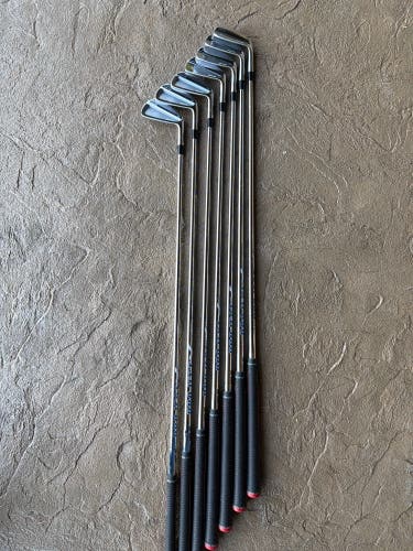 Men's Mizuno MP-18 iron set