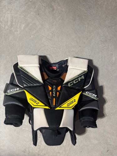 XL CCM Axis 2 Goalie Chest Protector Pro Stock (Used)